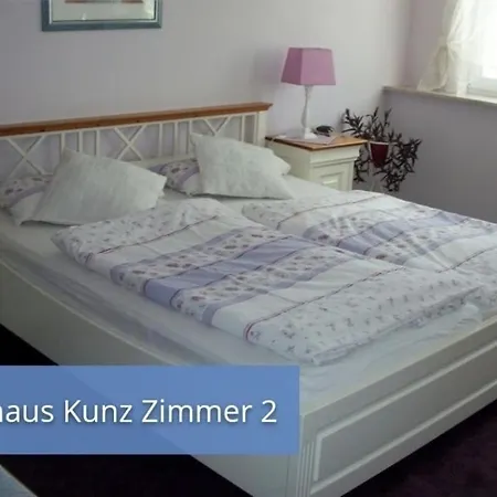 乡村民宿 Bauernhauskunz 费马恩